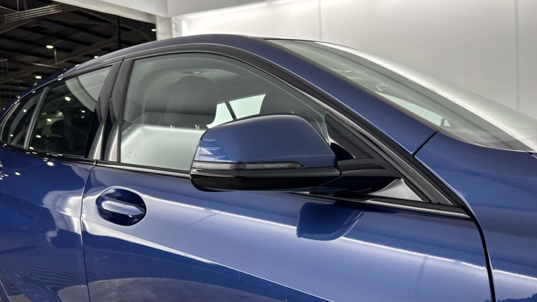 BMW 1 Series 118i [136] Sport 5dr [Live Cockpit Professional] Petrol Hatchback